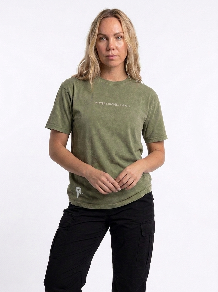 color:Olive