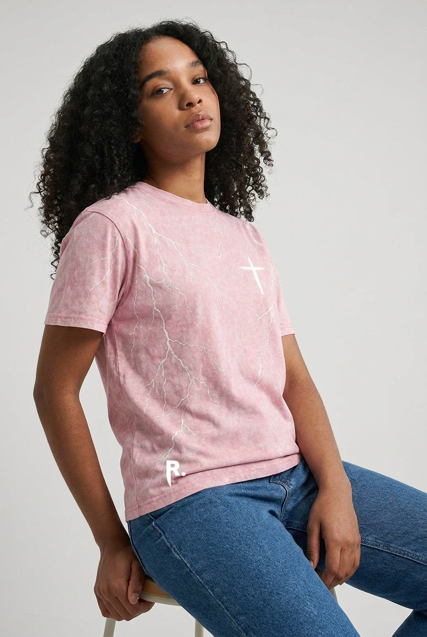 color:Pink