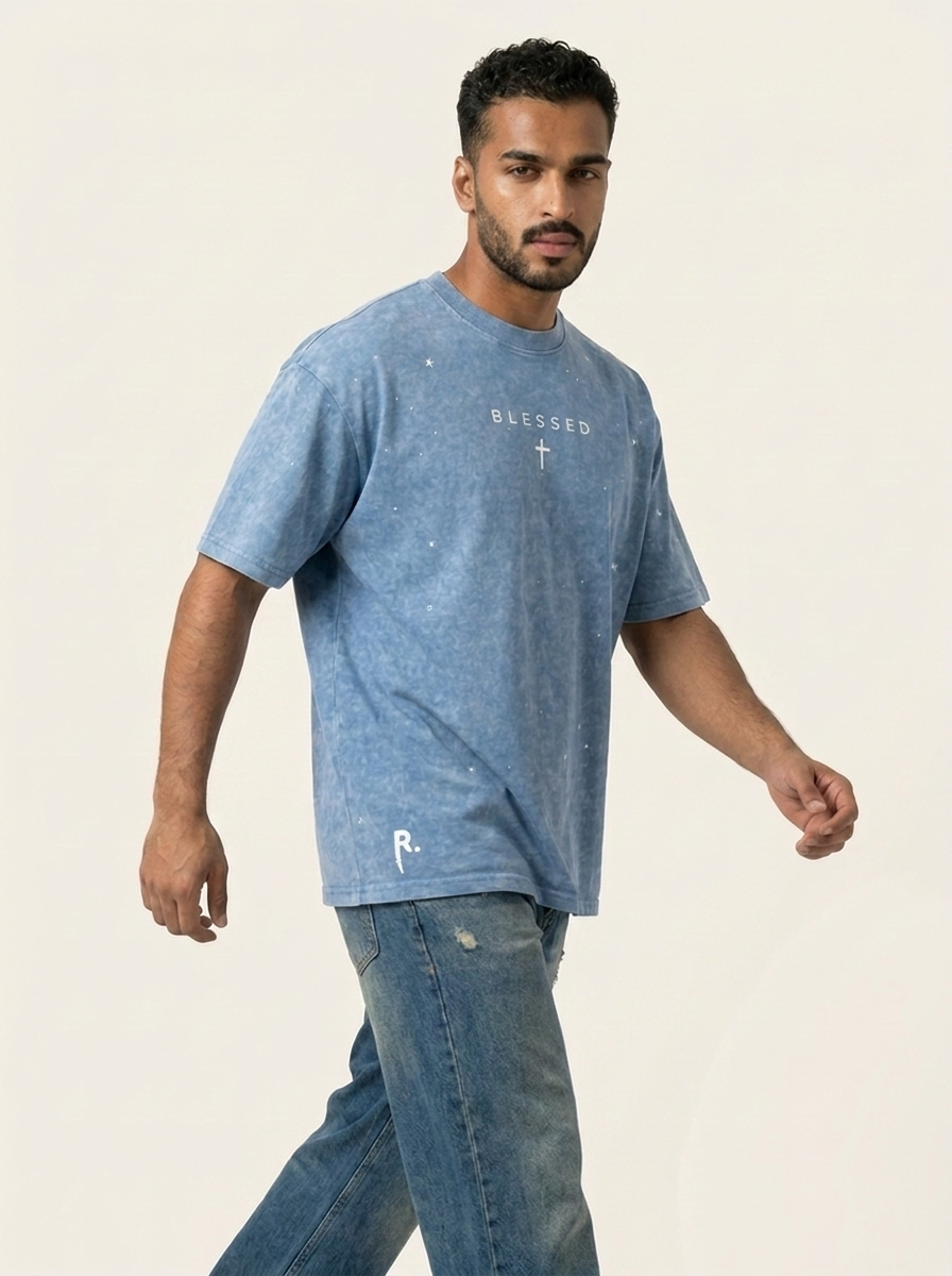 color:Blue