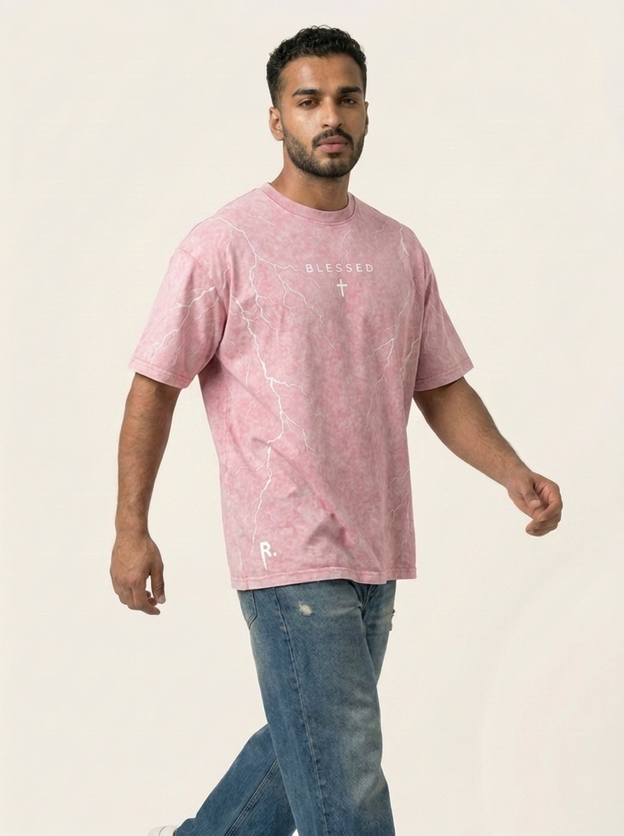 color:Pink