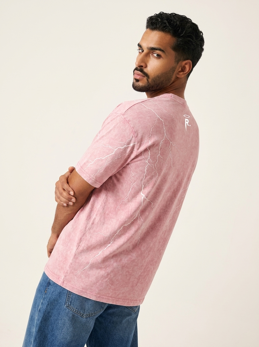 color:Pink