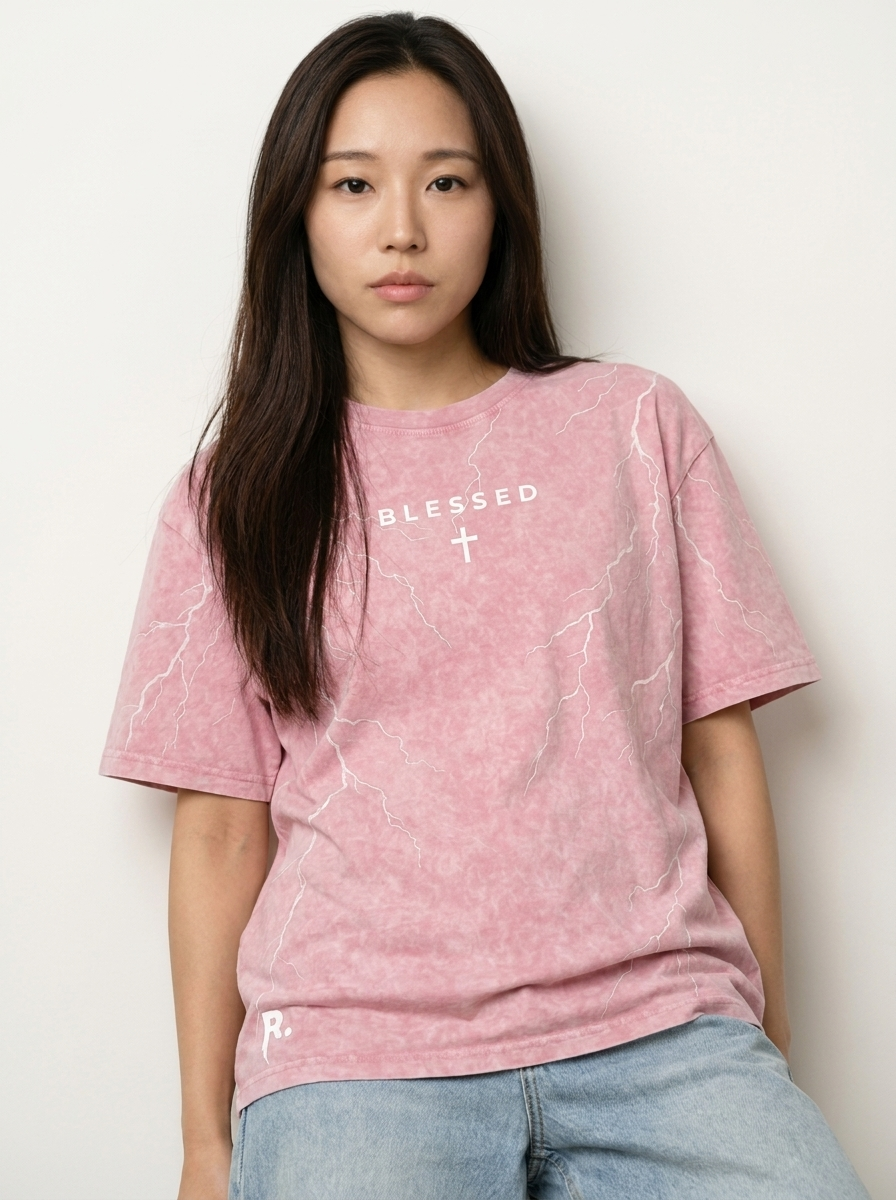 color:Pink
