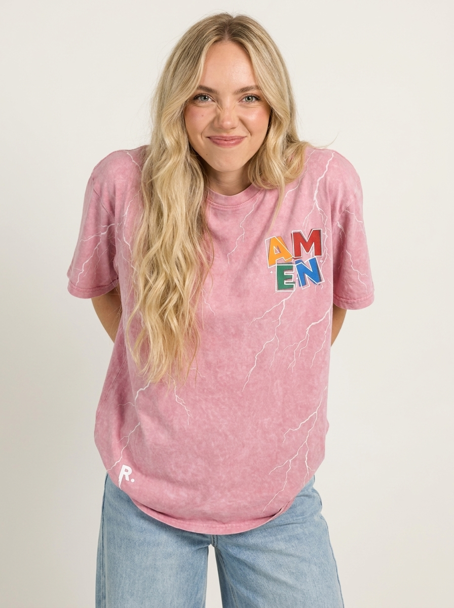 color:Pink