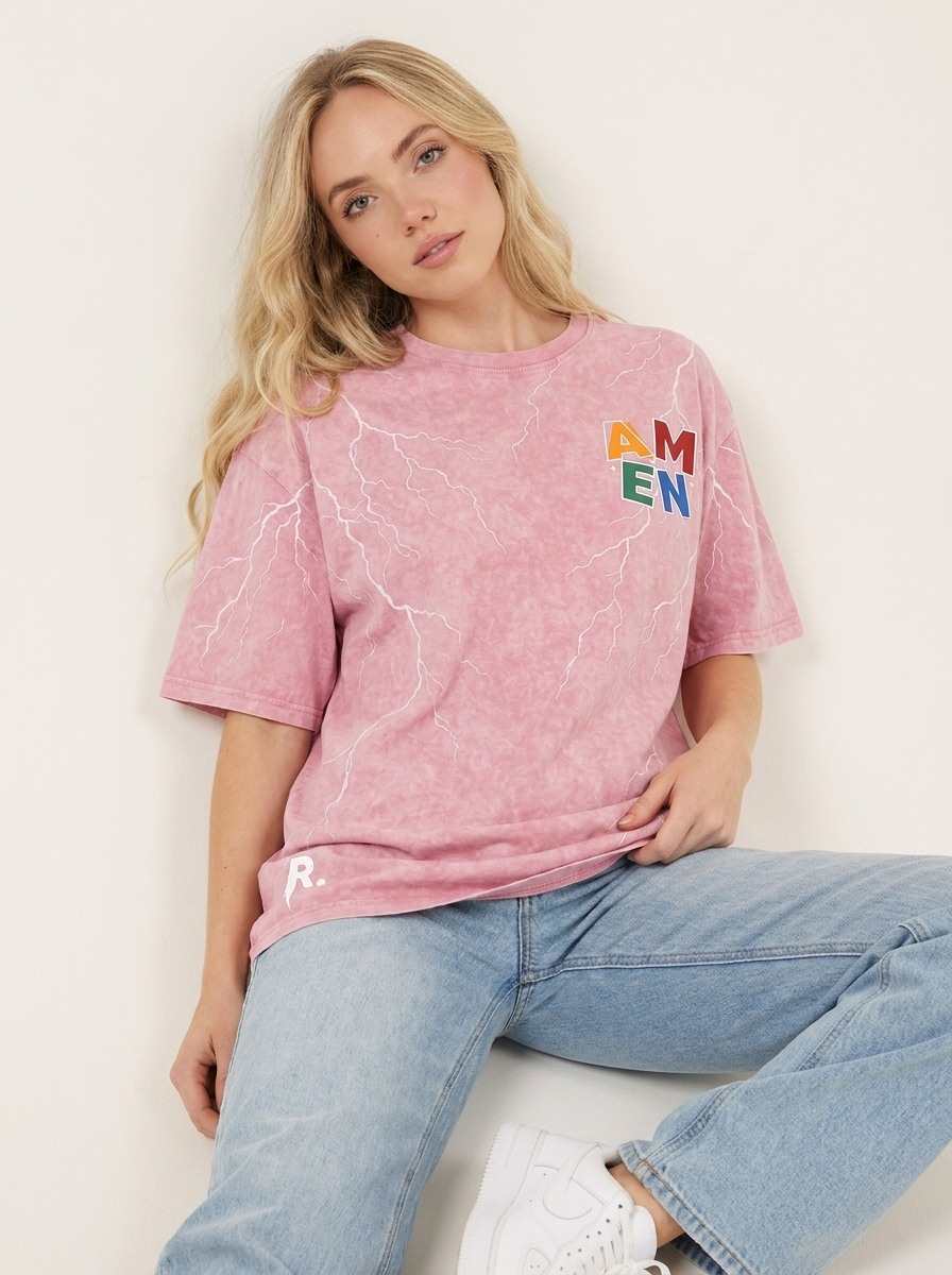 color:Pink