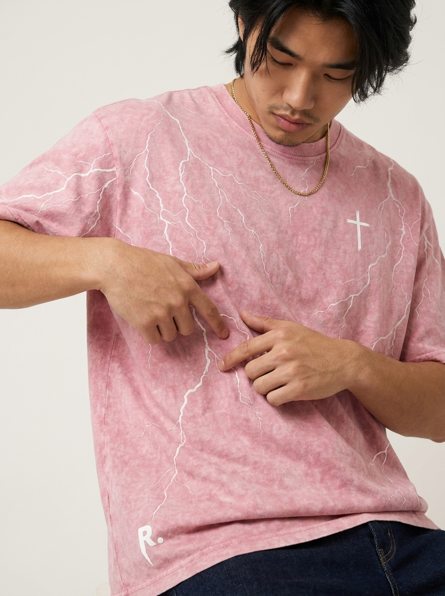 color:Pink