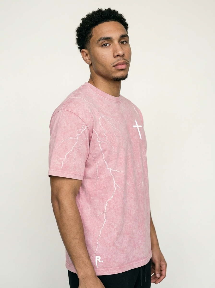 color:Pink