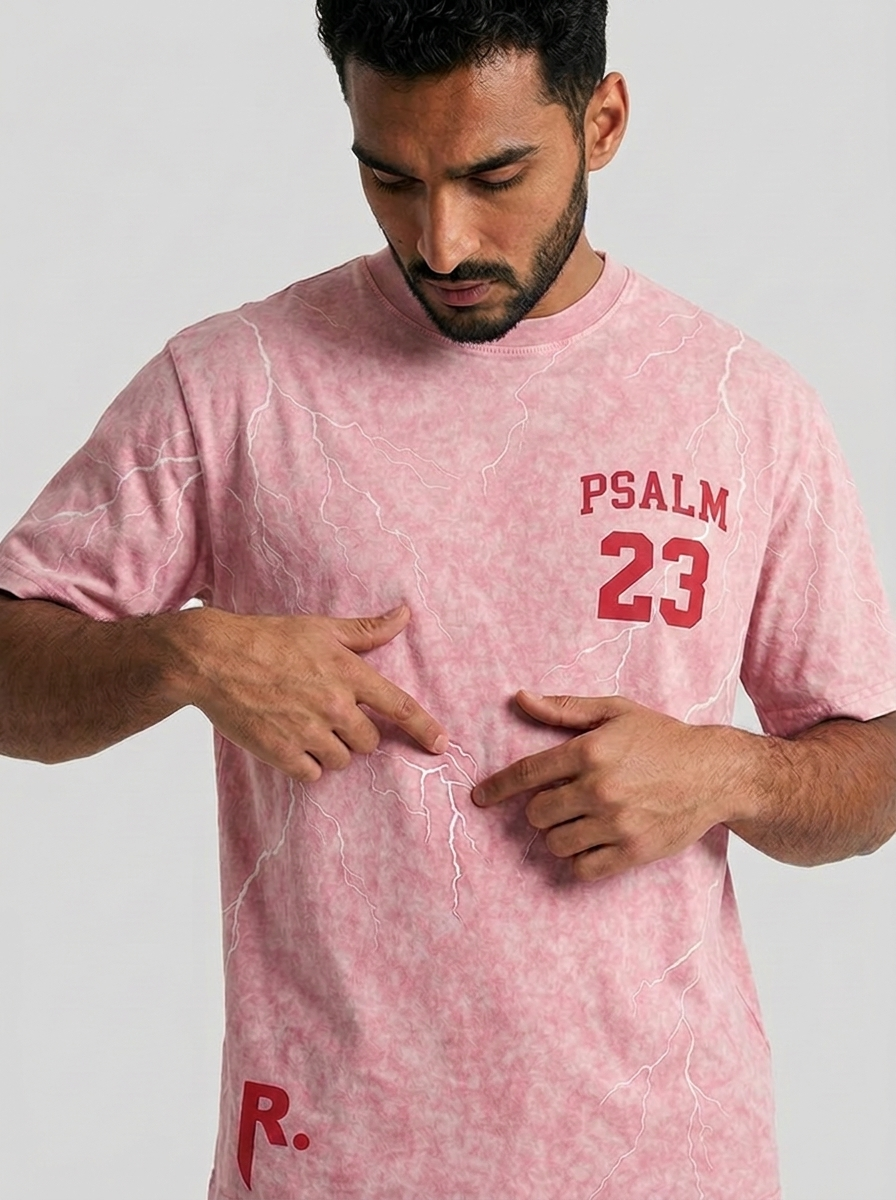 color:Pink
