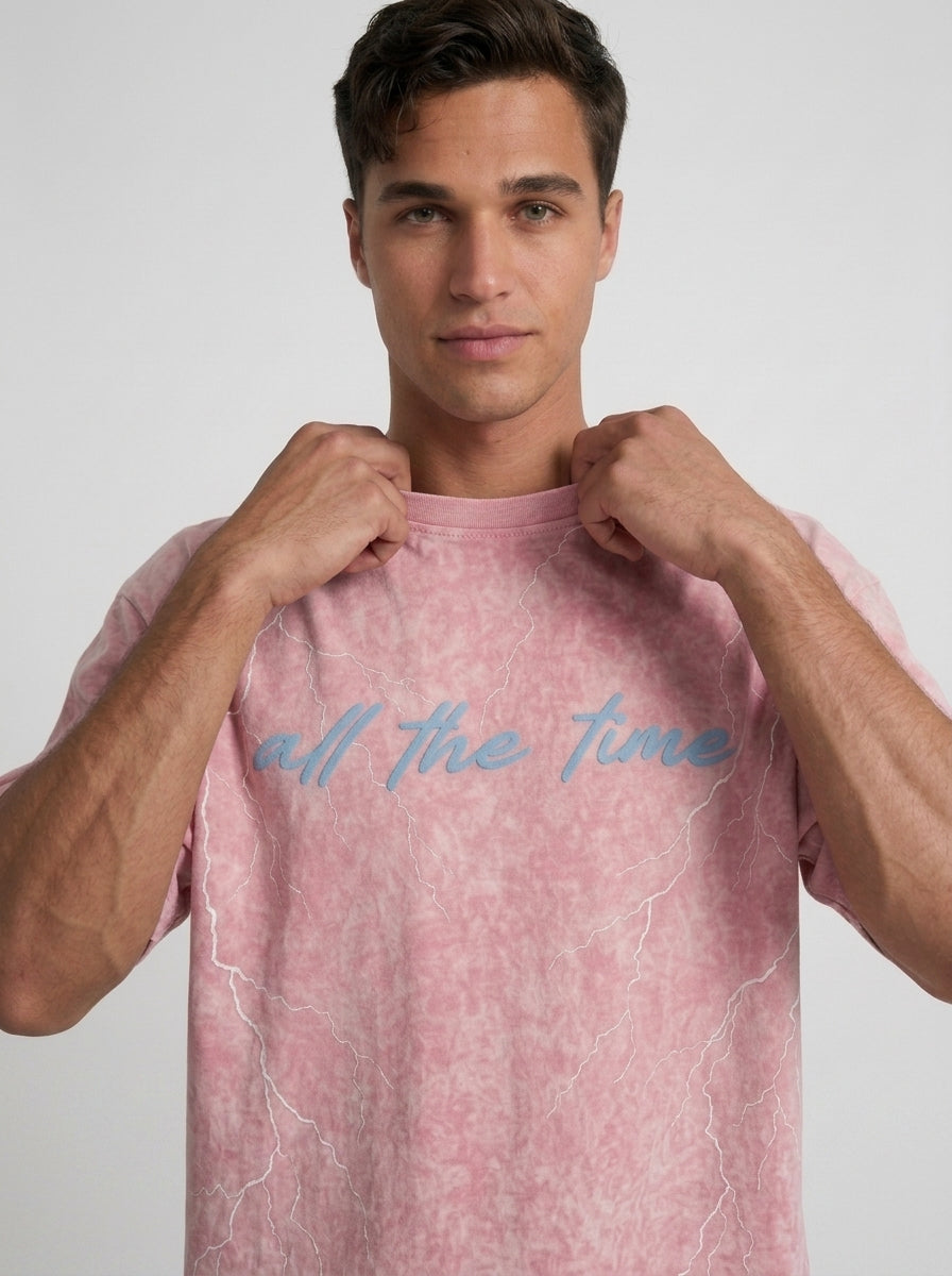 color:Pink