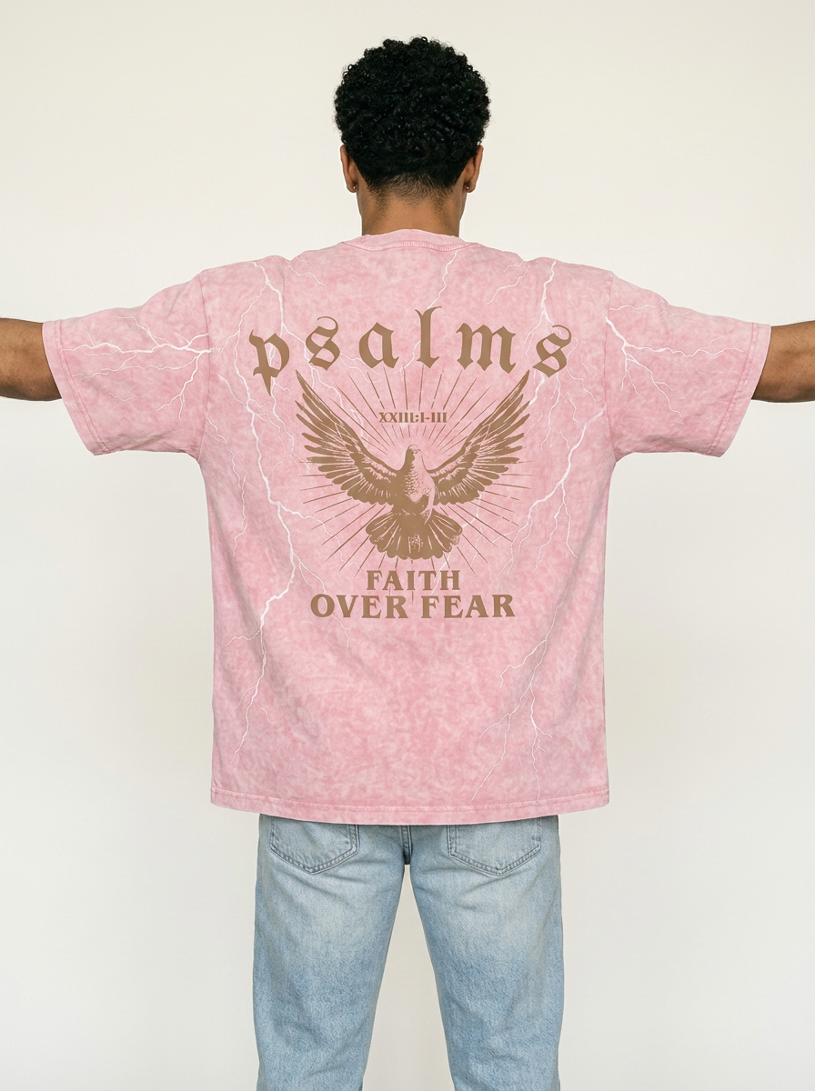 color:Pink