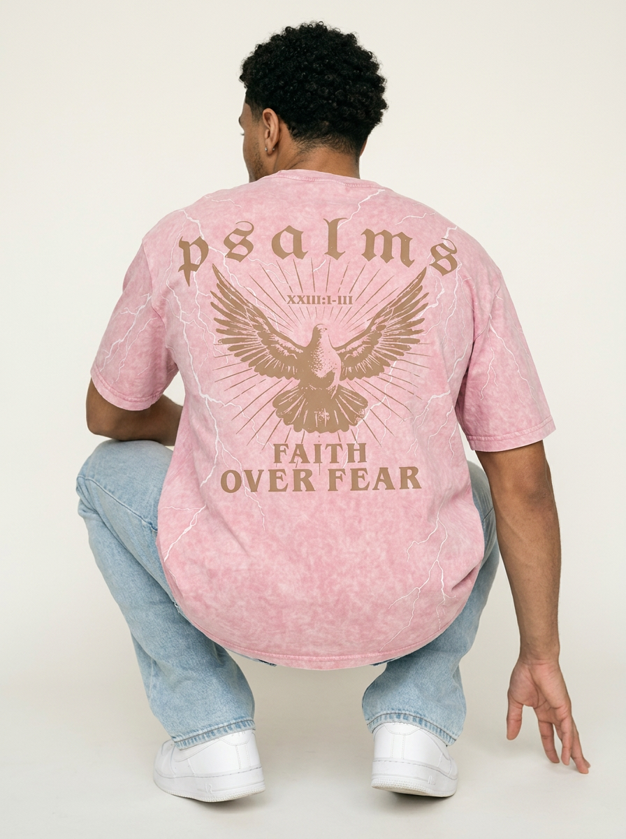 color:Pink