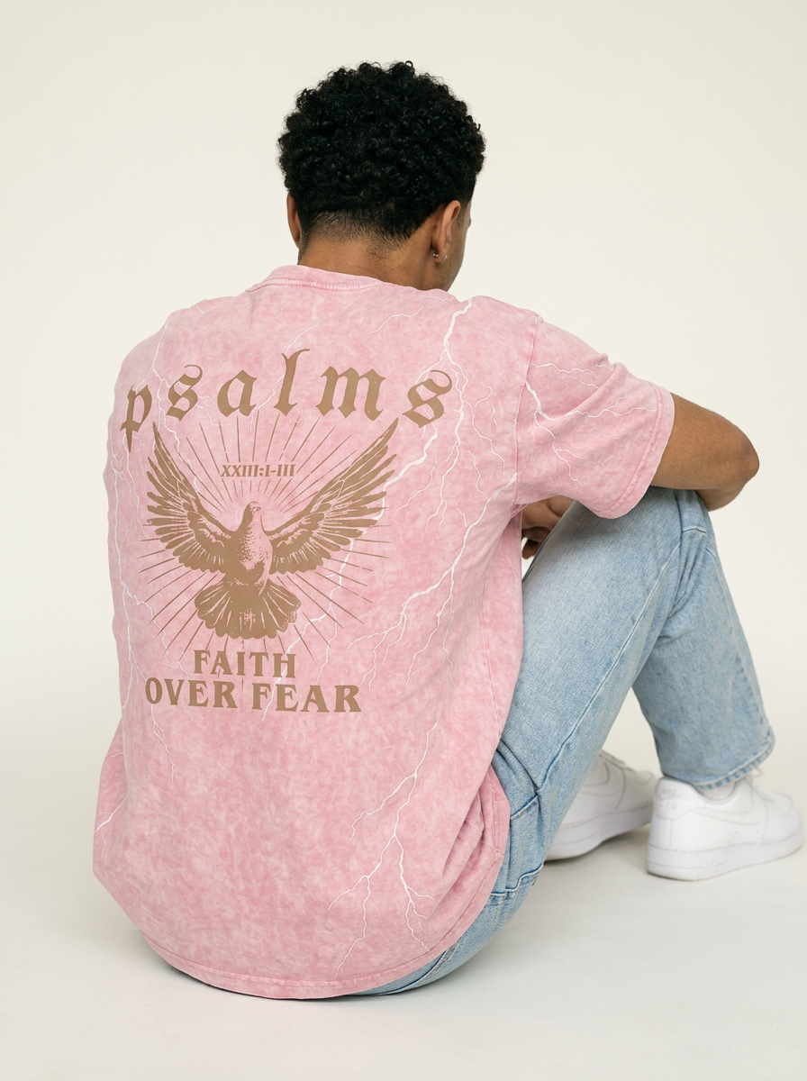 color:Pink
