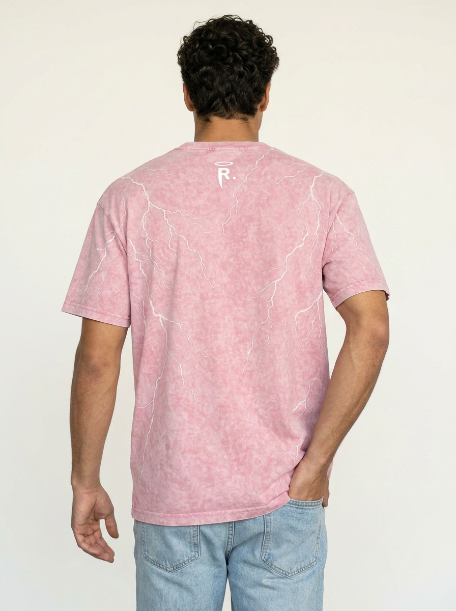 color:Pink