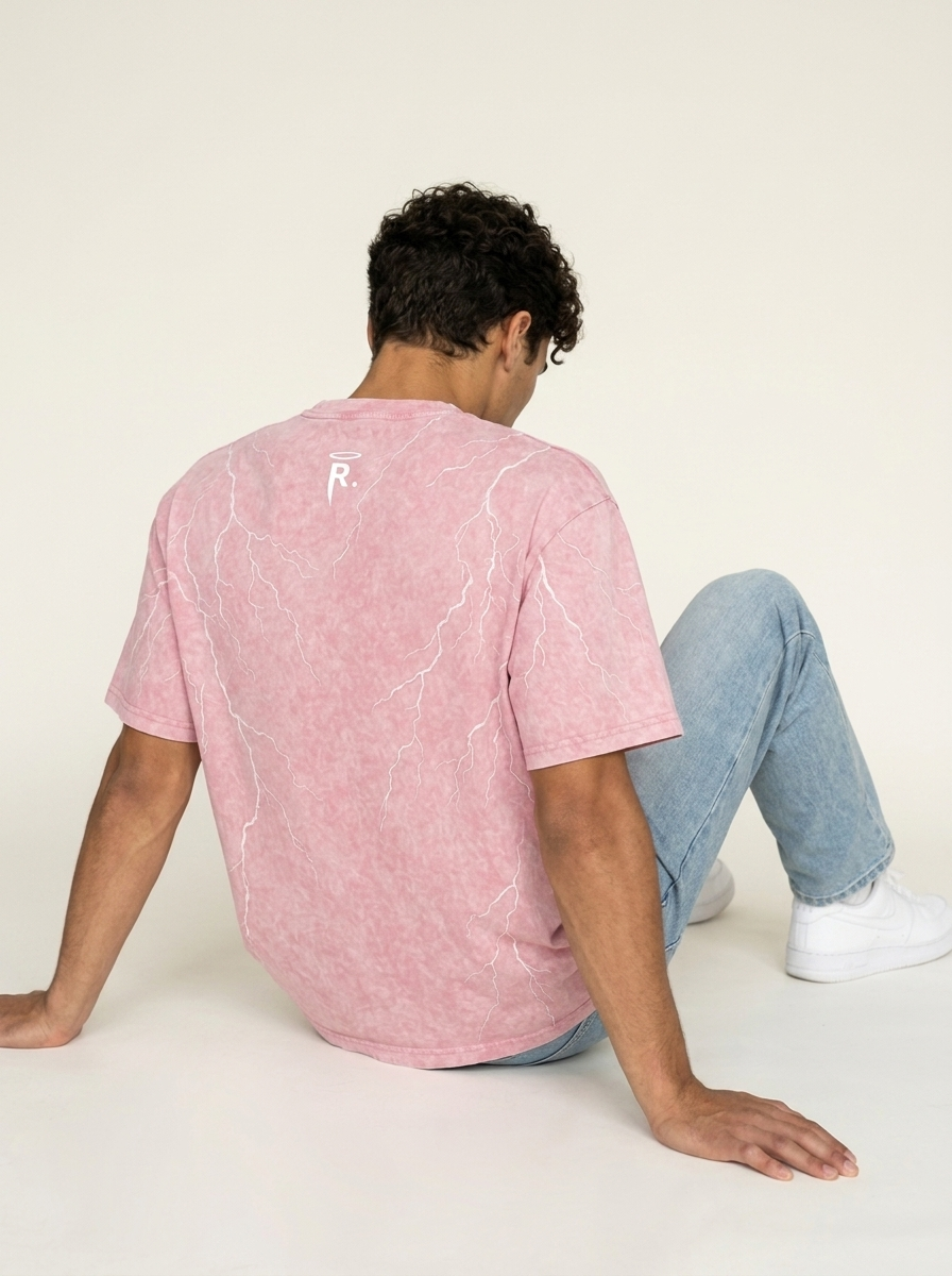 color:Pink