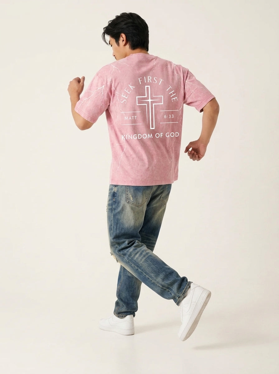 color:Pink